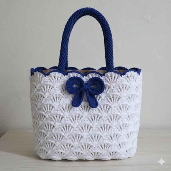 Chic Red Crochet Tote Bag - Picture 6 of 8